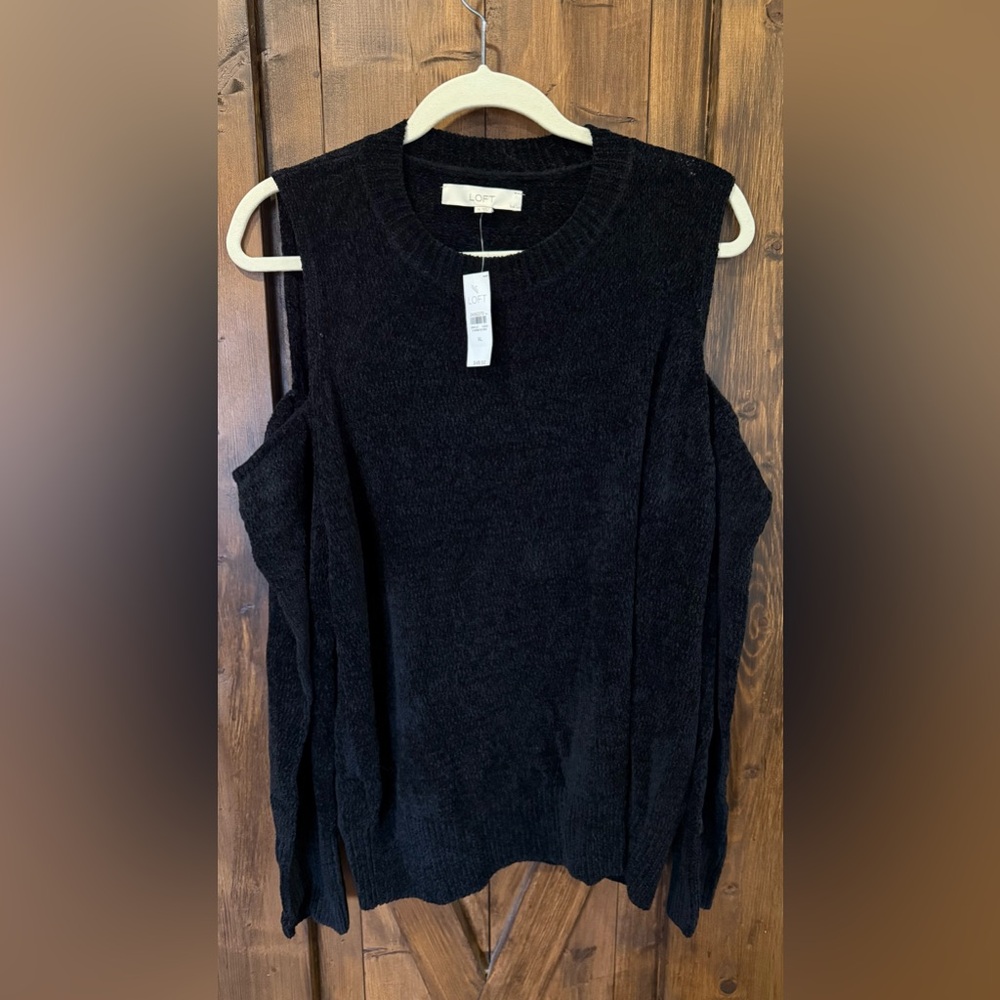 🎁 LOFT Cold Shoulder Comfy Chenille Like Black Sweater